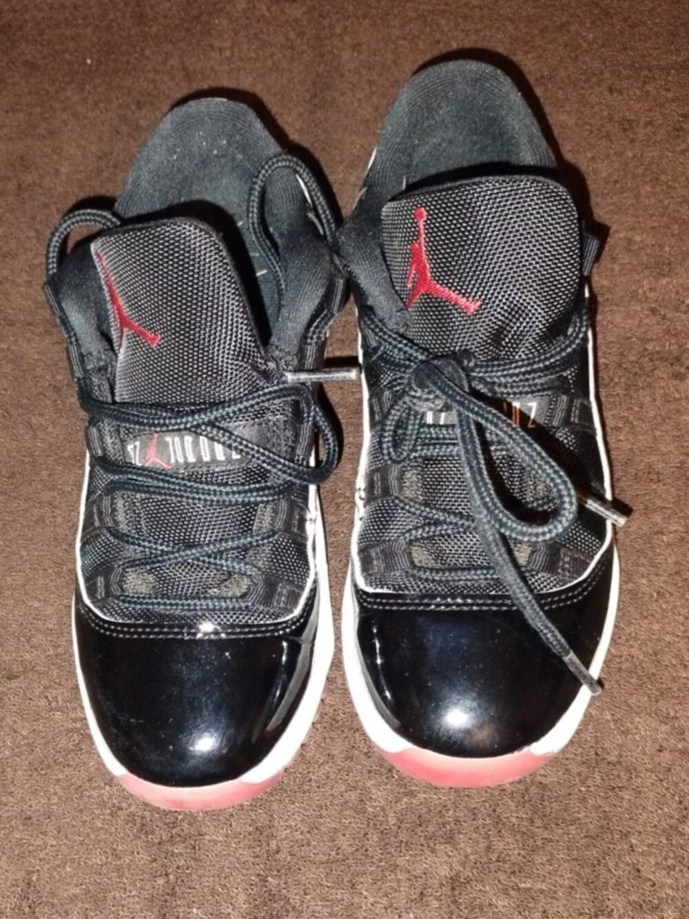 Jordan 11 Retro Low PS ‘Bred’ Black/Varsity Red Sneakers Size 2Y (FV5116-006)